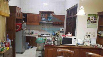 Gambar 4 Rumah Semi Furnished Bagus S H M - Sertifikat