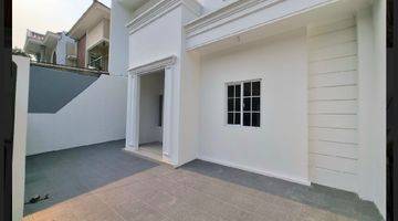 Gambar 2 Rumah Classic Villa Melati Mas Brand New 