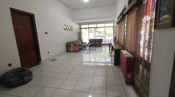 Gambar 4 Jual Rumah Cocok Untuk Usaha Kos Mess Dan Strategis Jl. S. Parman Gajahmungkur 8550