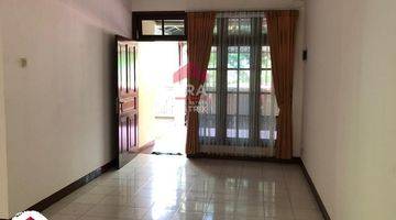 Gambar 5 Rumah Bagus Semi Furnished Di Bumi Satria Kencana