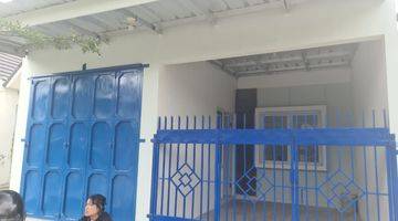 Gambar 3 Rumah siap huni di lengkap kios dgn rolling door lipat 