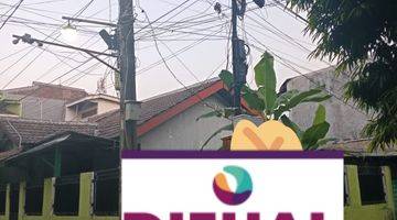 Gambar 2 Dijual rumah nyaman posisi dihook Pondok Pekayon Bekasi 

