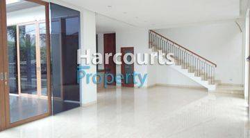 Gambar 3 Rumah Bagus Unfurnished di Kuningan , Jakarta Selatan