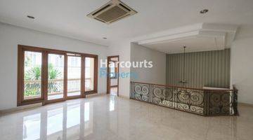 Gambar 2 Rumah 2 Lantai Unfurnished di Pondok Indah , Jakarta Selatan