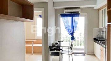 Gambar 2 Unit Apartemen Metro Park Residence Tower Manhattan Lantai Rendah View Kolam Full Furnished