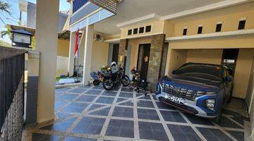 Gambar 2 Rumah Mewah Fully Furnished Dekat Sport Club, Pondok Candra Sidoarjo - SHM, Luas 162/168 m&#xb2;