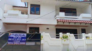 Gambar 1 Dijual Murah Rumah 2 Lantai di Jatinegara Jakarta Timur