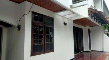 Gambar 2 Dijual Murah Rumah 2 Lantai di Jatinegara Jakarta Timur