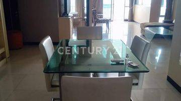 Gambar 5 Apartemen CBD Pluit