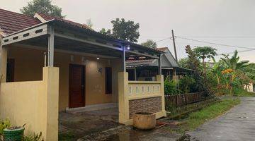 Gambar 1 Dijual Rumah Second Tepi Jalan Utama