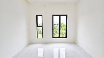 Gambar 5 Jual Cepat Rumah Minimalist Modern di Harapan Indah 1 Bekasi