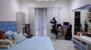 Gambar 5 Dijual CEPAT Rumah Hook 2 Kavling Fully Furnished Di Sektor 7