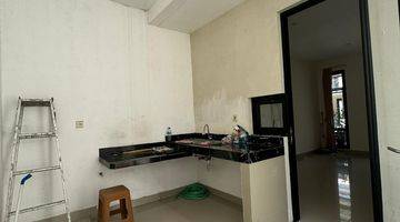 Gambar 3 Rumah Wellington Park Unfurnished SHM - Sertifikat Hak Milik