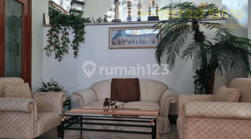 Gambar 5 Rumah Lux Furnished di Komplek Setraduta Bandung