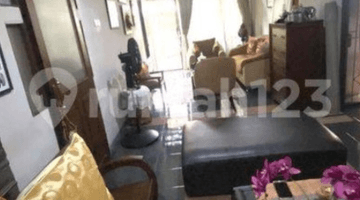 Gambar 3 Rumah Bagus Semi Furnished di Taman Bumi Prima