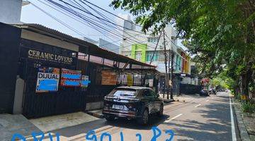 Gambar 1 Dijual Rumah Hook di Pinggir Jalan Raya Kelapa Gading