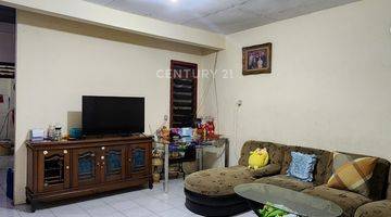 Gambar 4 Rumah 2 Lantai Dan Kios Depan Rumah Di Kemayoran S8215