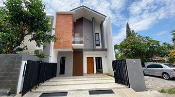 Gambar 1 Rumah Cantik di 2 Lantai Regol Ancon Sayap Bkr, Bandung