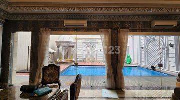 Gambar 5 Rumah Pik American Classic 455m2 Full Marmer Italy Swimming Pool