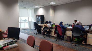 Gambar 2 Office Puri Indah Financial Tower 129,66m2 Semi Furnished Bagus