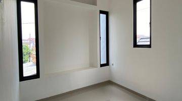 Gambar 5 Rumah Claster 2 Lantai Di Susukan Ciracas Harga 900jt-An