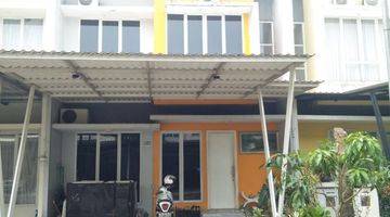 Gambar 1 Rumah 2 Lantai Dalam Komplek Serpong Jaya