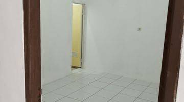 Gambar 5 Dijual Kost2an 15 Pintu di Koja