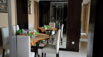 Gambar 2 Apaartemen 3+1BR Murah Dijual Nego Taman Anggrek Furnished