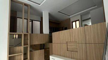 Gambar 1 Dijual Rumah Komplek One Gate System Meruya Utara Jakarta Barat