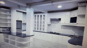 Gambar 3 Disewakan Rumah Semi Furnished Hang Lekir Jakarta Selatan