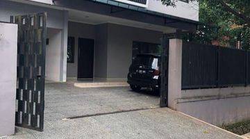 Gambar 3 Dijual Rumah 3 Lantai Kebayoran Lama Jakarta Selatan