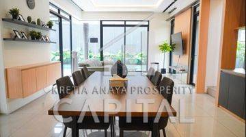 Gambar 5  Rumah Mewah Rasa Villa Sudah Full Furnished Dan Ada Kolam Renang di Kota Baru Parahyangan 