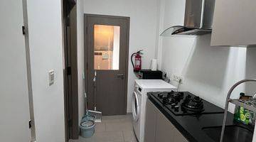 Gambar 2 Apartemen Verde 2 Kamar Tidur Furnished Bagus