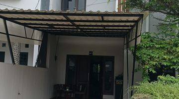 Gambar 1 Rumah murah di Jatiasih, Bekasi. Strategis, 2 lantai,  bebas banjir, lokasi pinggir jalan, 3 kamar tidur,  full furnished,  carport 2 mobil,  dalam kompleks,  SHM, strategis, dekat fasilitas umum, 