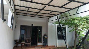 Gambar 4 Rumah murah di Jatiasih, Bekasi. Strategis, 2 lantai,  bebas banjir, lokasi pinggir jalan, 3 kamar tidur,  full furnished,  carport 2 mobil,  dalam kompleks,  SHM, strategis, dekat fasilitas umum, 