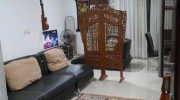 Gambar 5 Dijual Cepat Rumah Suvarna Sutera 2 Lantai Semi Furnished 