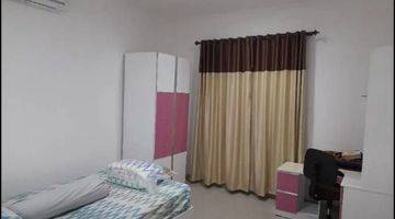 Gambar 3 Dijual Cepat Rumah Suvarna Sutera 2 Lantai Semi Furnished 