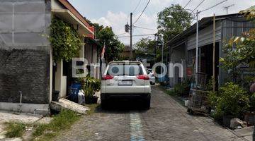 Gambar 2 RUMAH SIAP PAKAI DI IVORY PARK DEMAK