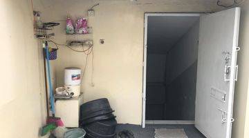 Gambar 4 kost 26 kamar dijual jl.karang anyar jakpus.menguntungkan.harga ok