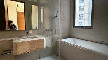 Gambar 4 Apartemen Taman anggrek Residences Type 3+1 BR uk 135m2 Private LIFT , jakarta barat 