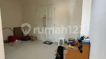 Gambar 1 Rumah Minimalis Siap Huni Komplek Kelapa Hibrida Kelapa Gading, Jakarta Utara