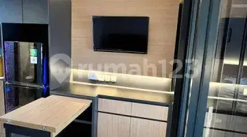 Gambar 1 Apartement The Smith 1 BR Furnished Bagus