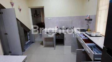 Gambar 5 Rumah cantik 2lantai Full furnished Jakarta Timur