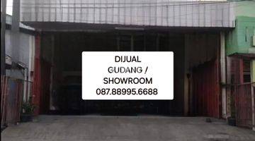 Gambar 2 Gudang / Showroom  di pinggir jalan raya