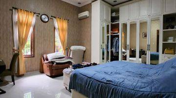 Gambar 2 Rumah 2 Lantai Bagus Semi Furnished di Mega Kebon Jeruk, Jakarta Barat