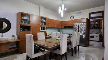 Gambar 5 Rumah 2 Lantai Bagus Semi Furnished di Mega Kebon Jeruk, Jakarta Barat