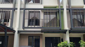 Gambar 1 Dijual Rumah Brand New 3 Lantai di Summarecon Serpong Cluster Leonora Siap Huni 