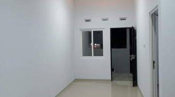 Gambar 4 Dijual Rumah Full Renovasi di Jalan Selomulyo Mukti