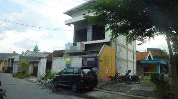 Gambar 3 31.1217.108 Lelang Rumah Surabaya Di De Alamuda Residence Wiyung