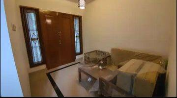 Gambar 1 Dijual Rumah Mewah di Jakarta Selatan SHM